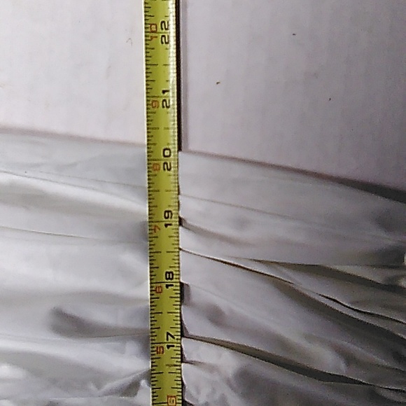 Vintage nightgown - Picture 10 of 16